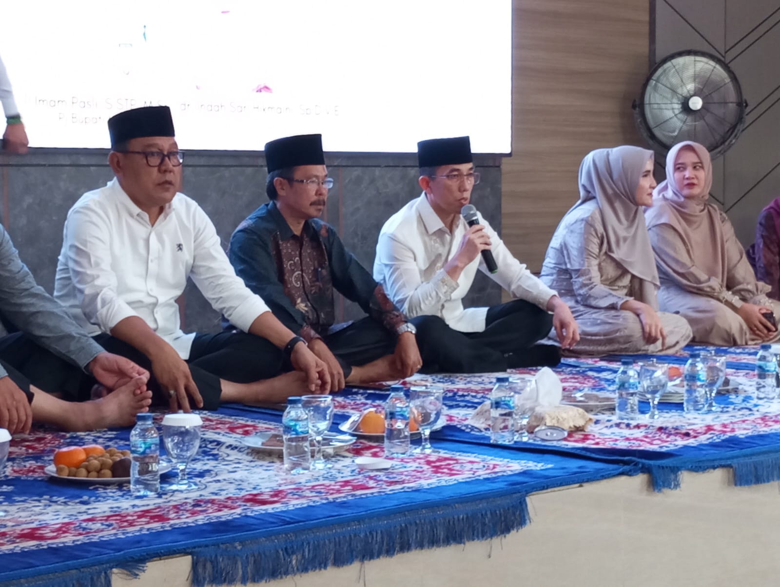 Lantunan Doa Iringi Kedatangan Pj Bupati Lahat Imam Pasli Beserta Keluarga