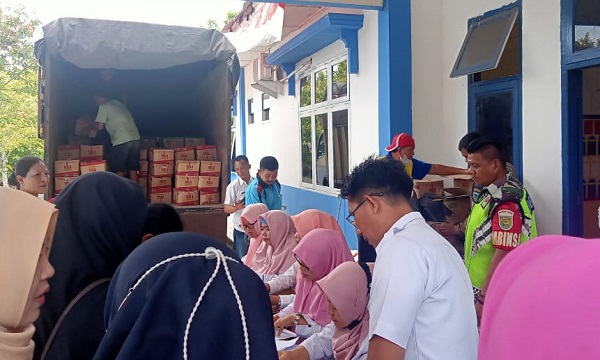 Operasi Pasar Murah di Desa Lebuay Bandung Merapi Timur