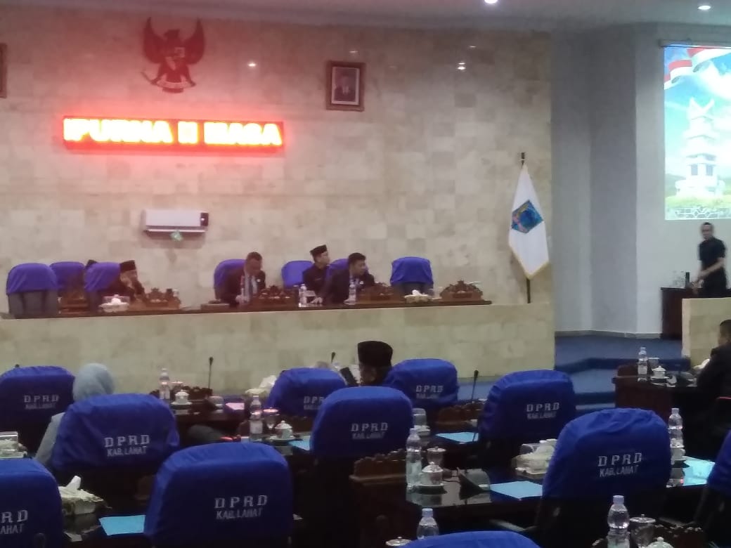 Rapat Paripurna DPRD Pembentukan Peraturan Daerah Tahun 2023