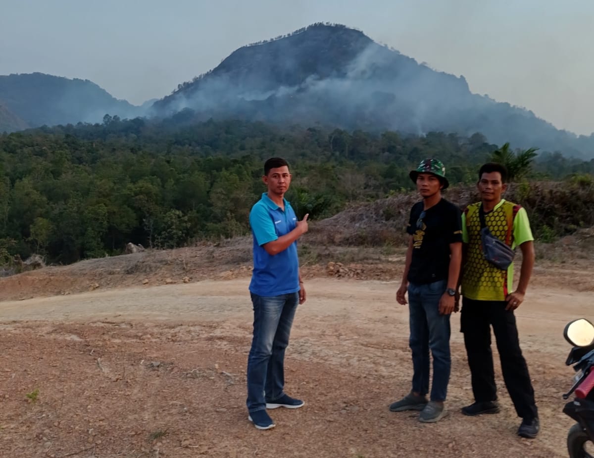 Lebih Dari 100 Hektar Lahan Di Kecamatan Merapi Barat Hangus Terbakar 