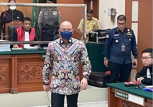Berat Sekali Tuntutan Eks Kapolda Sumatera Barat