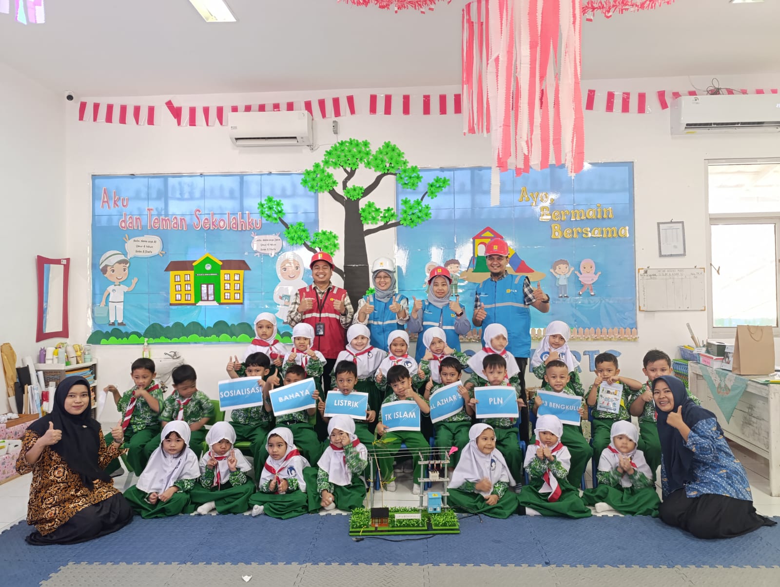 Hari Pelanggan Nasional, PLN Tanamkan Kesadaran Keselamatan Listrik Sejak Dini Bagi Pelanggan Cilik