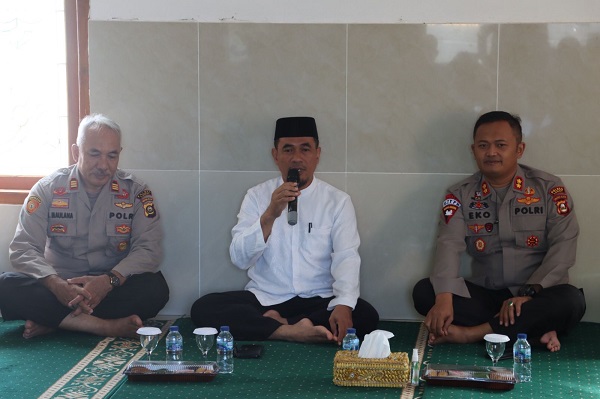 Kapolres Lahat Ajak Jajarannya Jadi Teladan Masyarakat