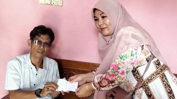 Anggotanya Sedang Sakit, Ketua FJL Lili Beri Khasiat ini