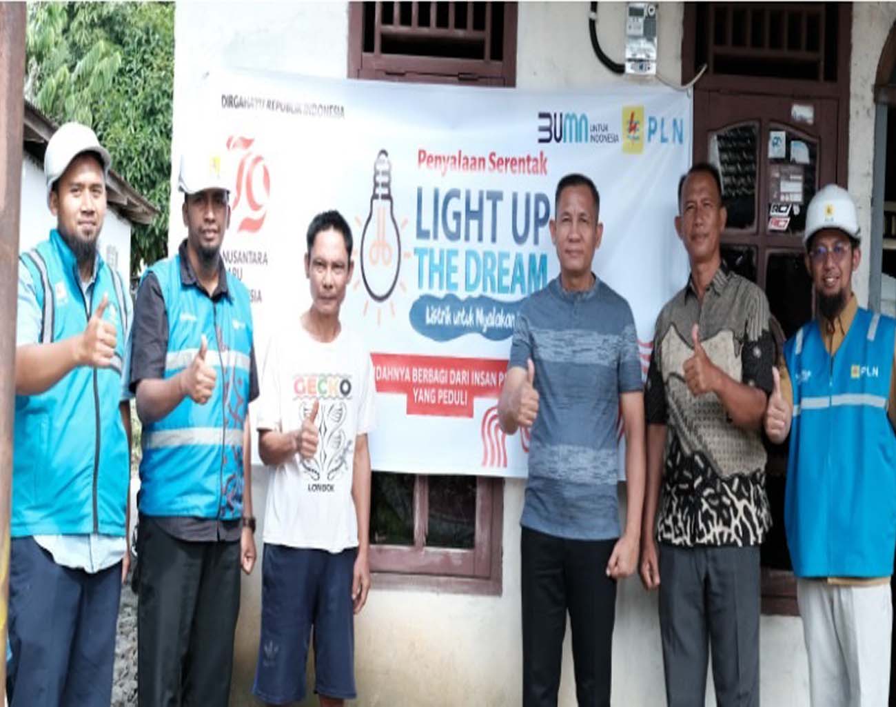 Program Light Up The Dream Edisi Kemerdekaan, PLN UP3 Lahat Sambung Listrik Gratis