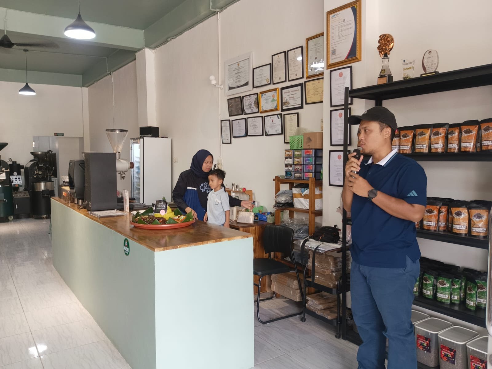 Toko Kopi Tanah Puyang: Jadi Etalase Promosi Kopi Lahat agar Makin Dikenal