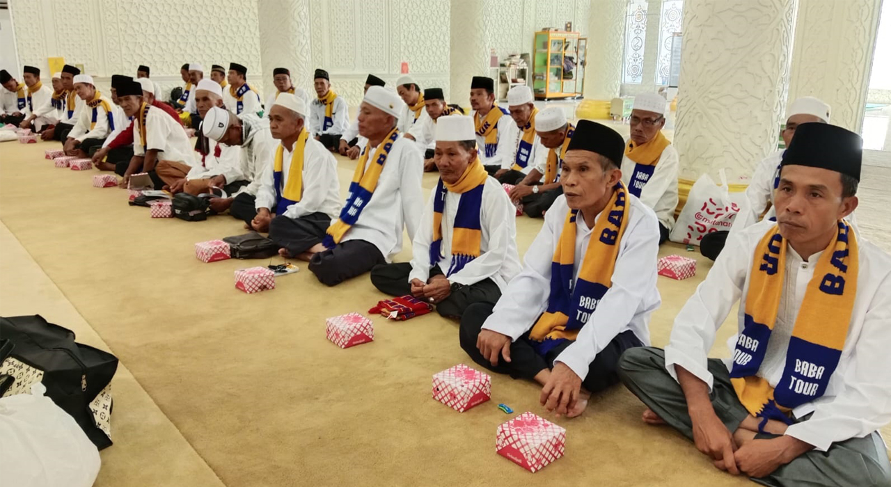 93 Fax Jamaah Baba Tour Lahat Manasik Umroh di Masjid Agung Lahat