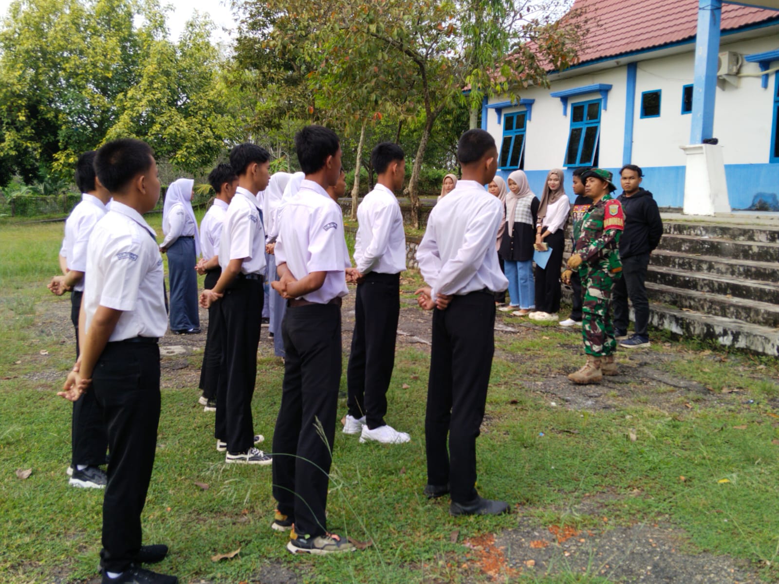 Camat Merapi timur Pimpin Pembukaan Latihan Paskibraka, Simak Harapannya