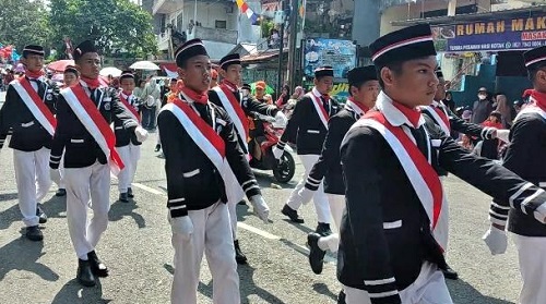 Semarak Pawai Pembangunan di Kota Lahat