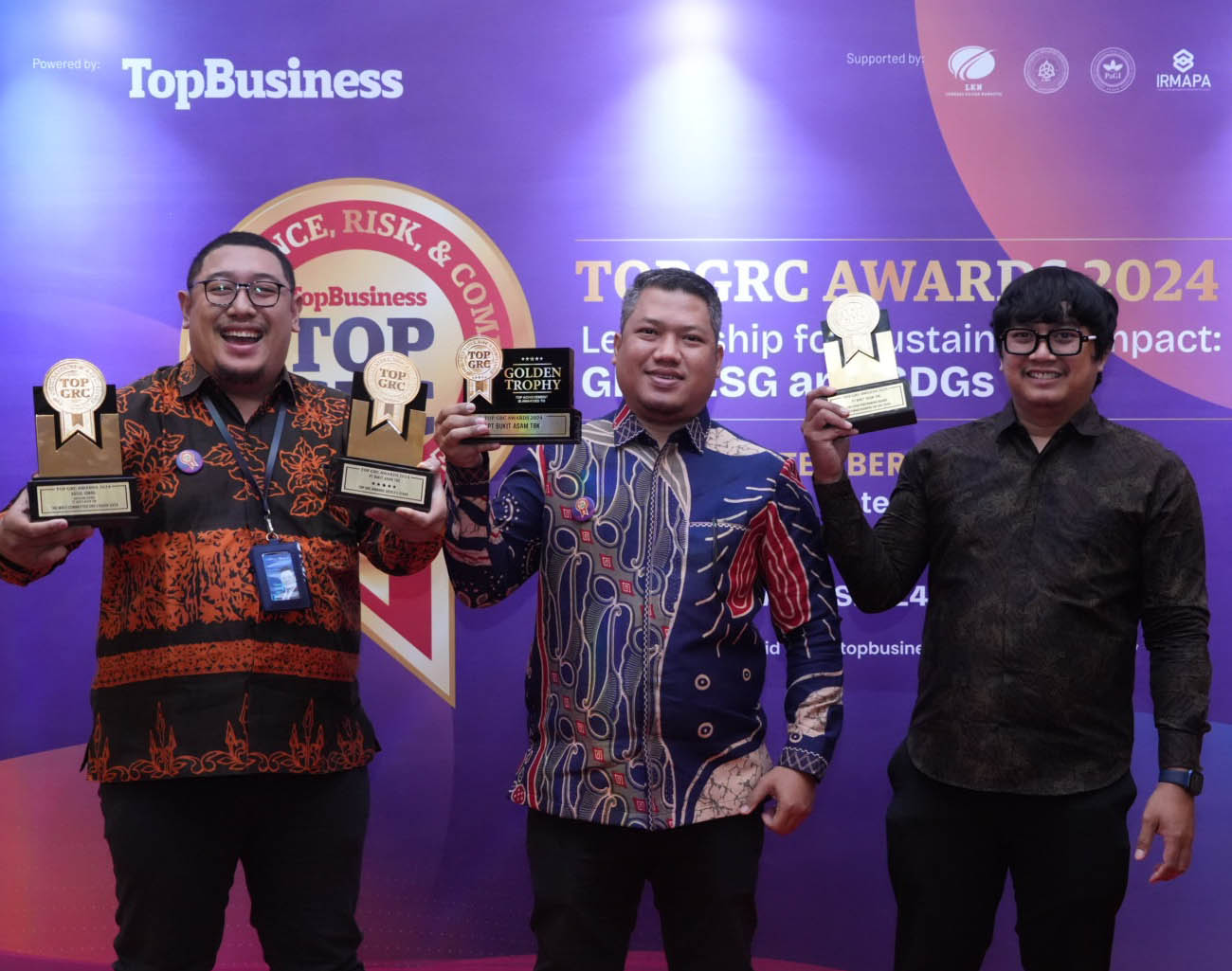 Tata Kelola Terintegrasi Perusahaan Makin Baik, Bukit Asam (PTBA) Raih 4 Penghargaan TOP GRC Awards