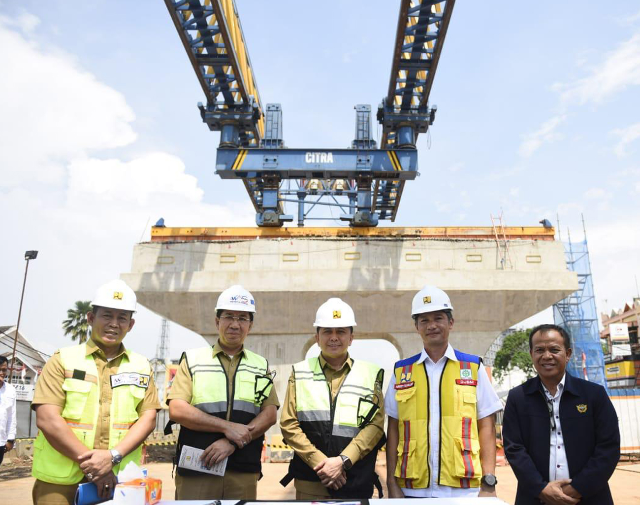 Pj Gubernur Agus Fatoni Tinjau Pengerjaan Pembangunan Fly Over Sekip Ujung Palembang