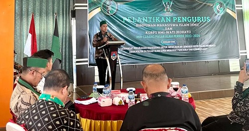 Oktaria Saputra Lantik Pengurus HMI Cabang Pagar Alam Periode 2023-2024