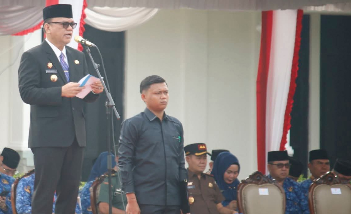 Bupati Joncik Pimpin Upacara Hari Koperasi Nasional di Lapangan Pemkab Empat Lawang