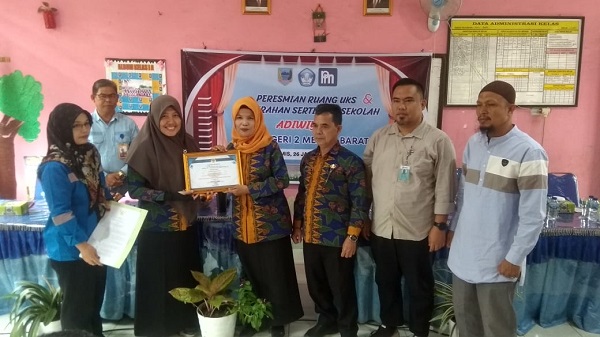 Priamanaya Grup Bangun Ruang UKS dan Dukungan kepada SDN 2 Merapi Barat Peroleh Sekolah Adiwiyata Kabupaten