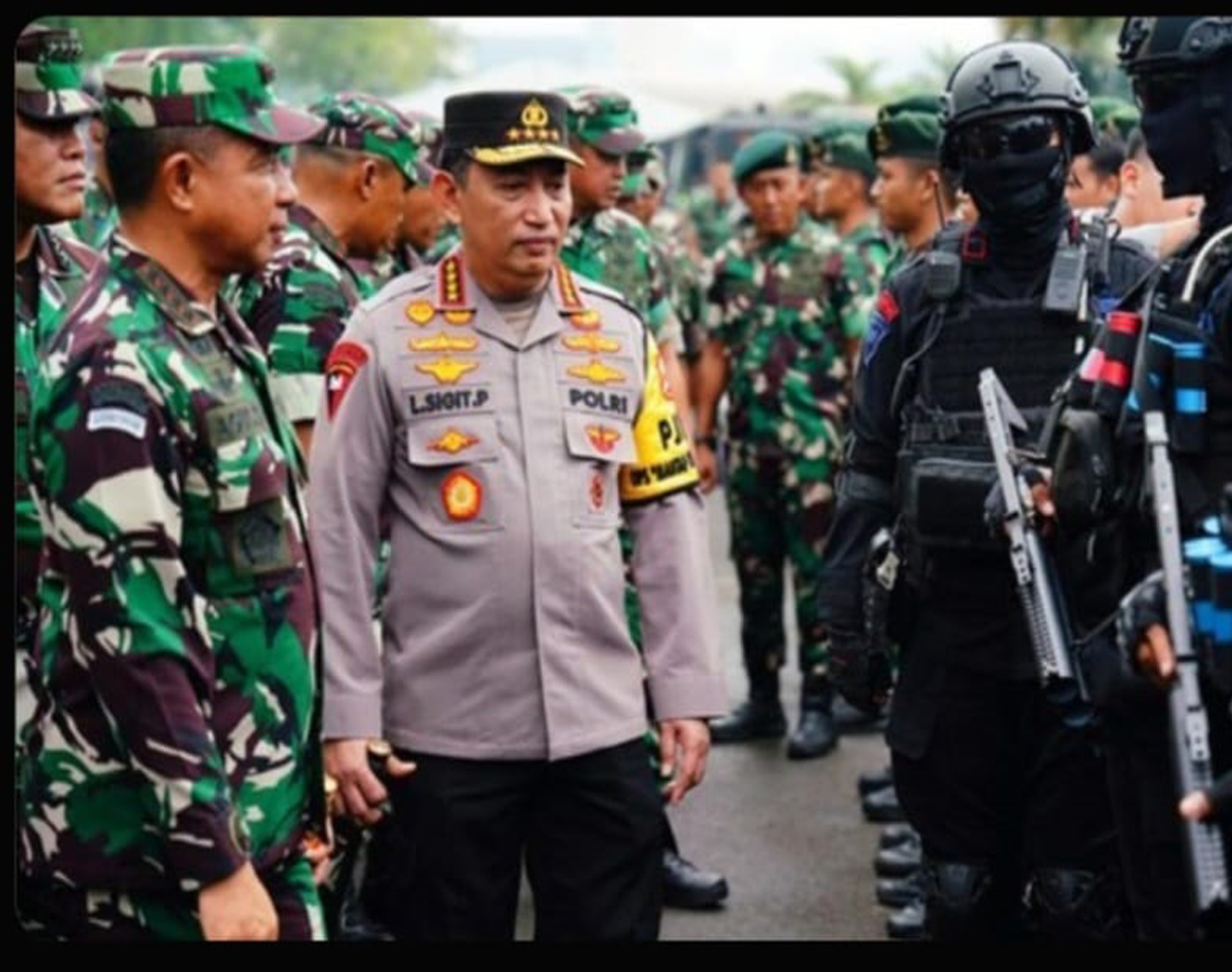 Panglima TNI dan Kapolri Pantau Keamanan Pemungutan Suara di TPS