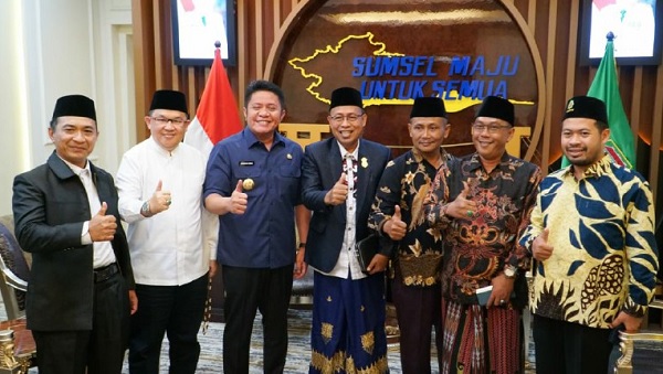 Herman Deru Sebut FORPESS Seperti Samurai Besar, Santri Jangan Beli Cabai, Maksudnya Apa Toh