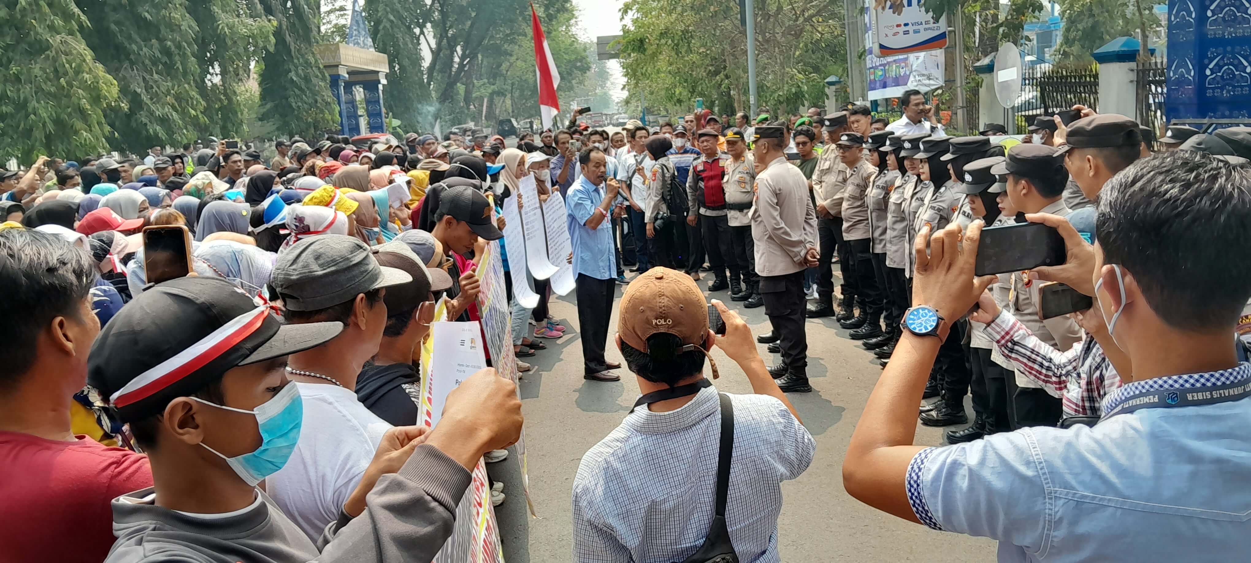 Jawaban Mediasi di Pemda Lahat Terkait Galian C Desa Gunung Kembang