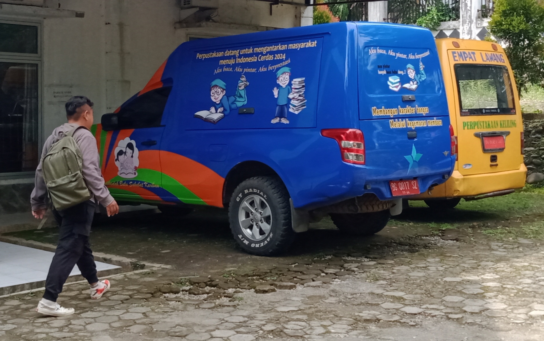 Satu Bulan Dua Kali Mobil Perpustakaan Keliling Empat Lawang