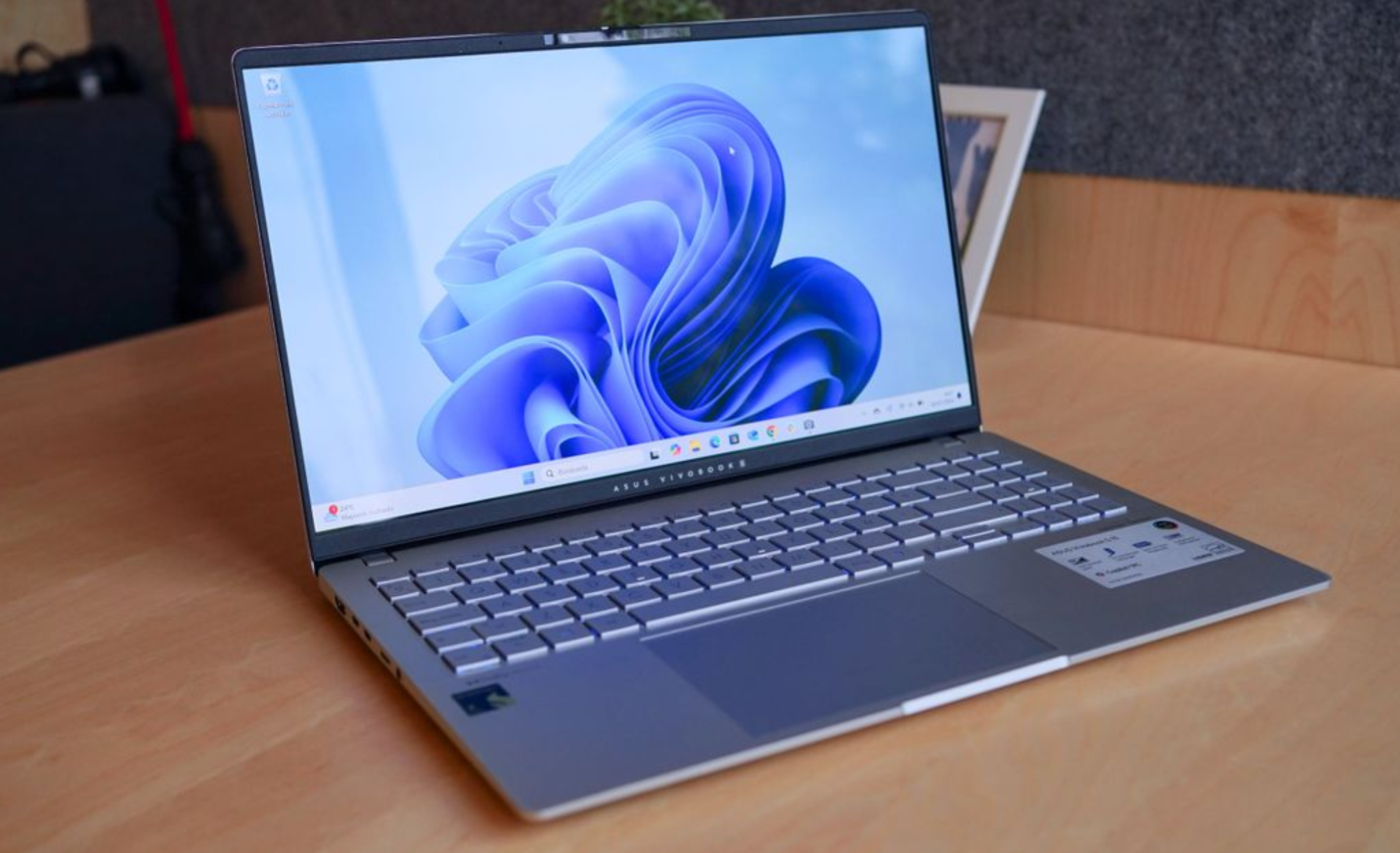 Tertanam Fitur AI, Spek dan Performa Laptop Asus Vivobook S 15 OLED, Rekomendasi Laptop 2024   