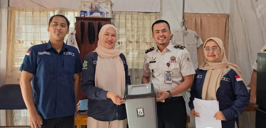 Jaga Kebersihan dan Kesehatan Lingkungan, Lapas Lahat Terima Bantuan Sarana Sanitasi dari Dinas Kesehatan