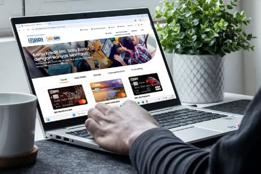 Easy Credit Card BRI, Bunga Kecil Bisa Tarik Tunai Permudah Transaksi Berbelanja 