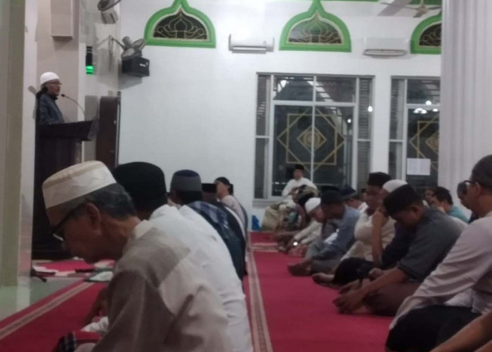 Keluarga Besar Muhammadiyah Lahat Menggelar Sholat Tarawih Malam Pertama Ahad 10 Maret 2024