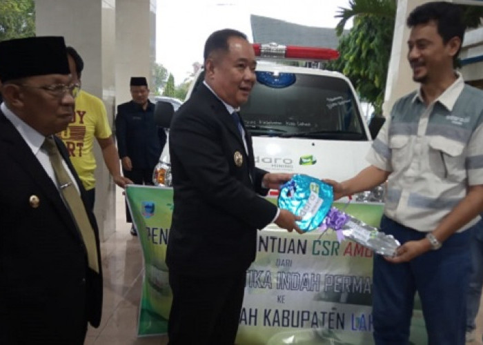Pemda Lahat Dapat Bantuan Satu Unit Mobil Ambulance dari Perusahaan Tambang Batubara