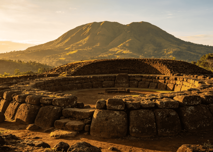 Situs Gunung Padang: Misteri Piramida Tertua Dunia, Usia Luar Biasa, dan Temuan Penelitian Terbaru!