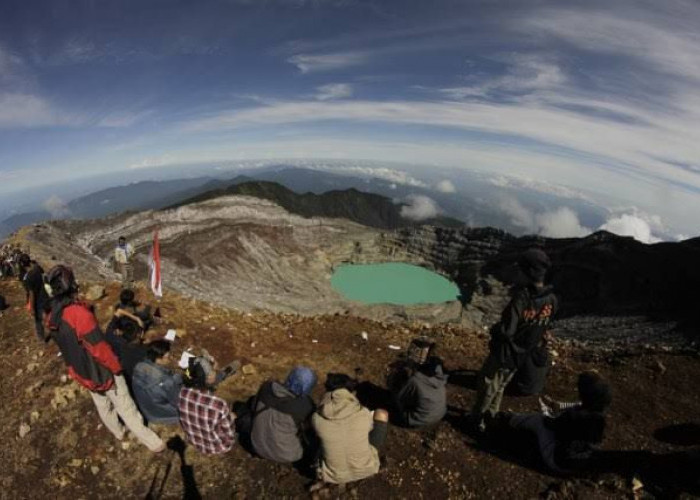 4 Fakta Keangkeran Gunung Dempo Terungkap, Salah Satunya Keajaiban Azan