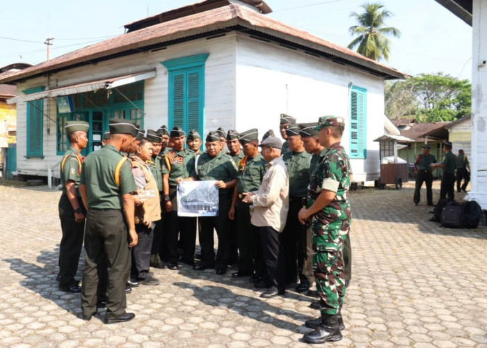 Siswa Diktukbasus TNI AD TA 2024 Wisata Budaya di Lahat