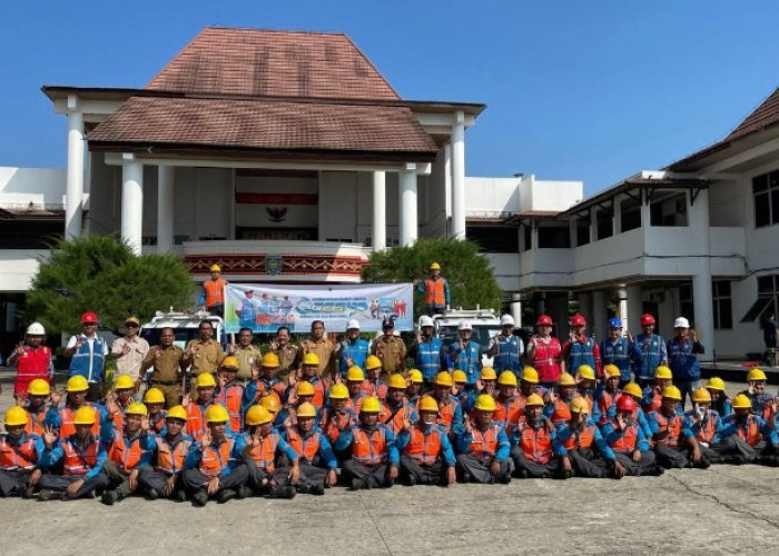 Sekda OKU Selatan Hadiri Apel GOESR Jaringan PLN Lahat di Muaradua