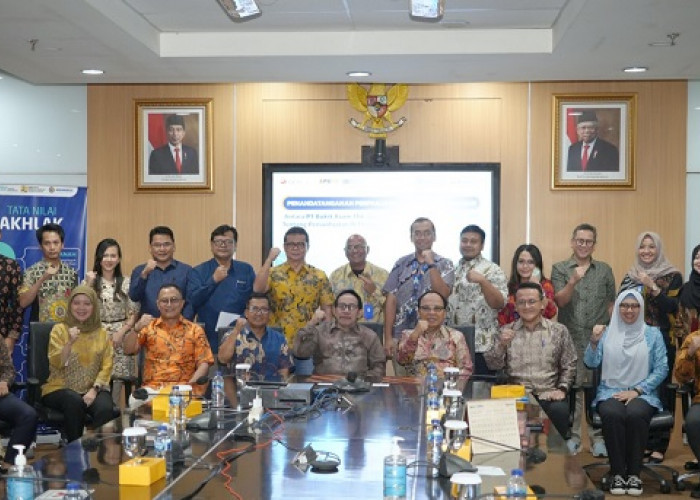 Jasa Marga dan PTBA Lanjutkan Kolaborasi Pengembangan PLTS di Jalan Tol