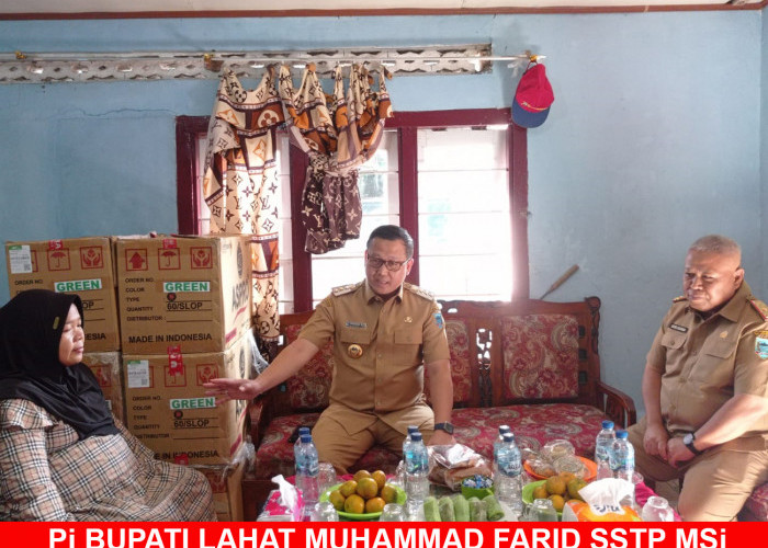 Pj Bupati Lahat Muhammad Farid Beri Perhatian kepada Ibu Dian, Petugas Kebersihan DLH Lagi Hamil Tua