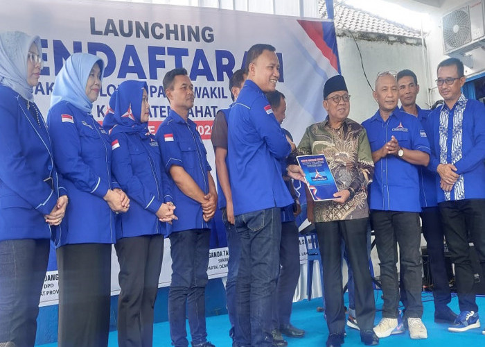 H Haryanto Orang Pertama Mendaftar, DPC Partai Demokrat Lahat Launching Penjaringan Cakada dan Wakil Cakada