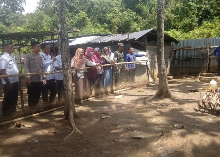 Monev Realisasi Dana Desa di Suka Cinta, ini yang Dilakukan Tim Kecamatan Merapi Barat