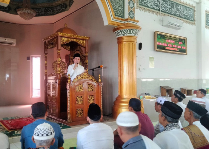 Pelihara Sinergi Ulama dan Umaro, Calon Bupati Lahat Yulius Maulana Safari Jum'at di Masjid Darussalam Selawi