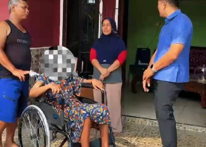 Luar Biasa! Peringati Hari Jadi Polwan ke-78, Sat Intelkam Polres Lahat Salurkan Bantuan Kursi Roda kepada War