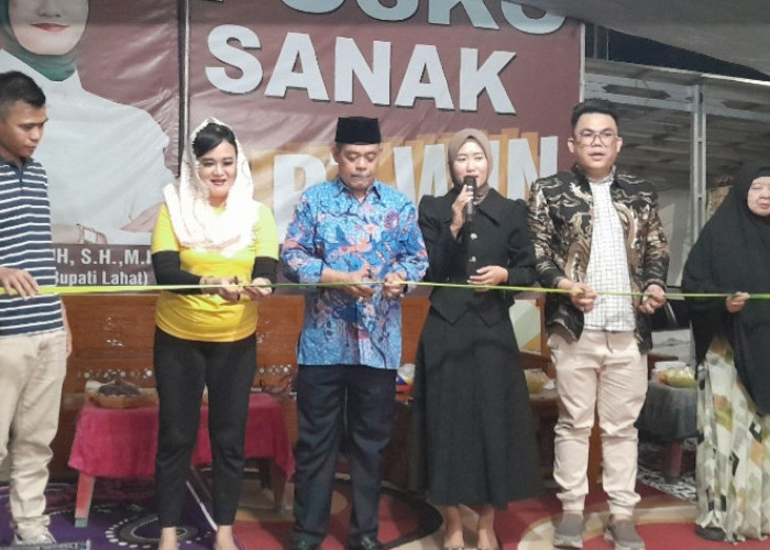 Cabup dan Cawabup Bursah - Widia di Dampingi Luri Elza Alex Noerdin Resmikan Posko Pemenangan BZ-WIN