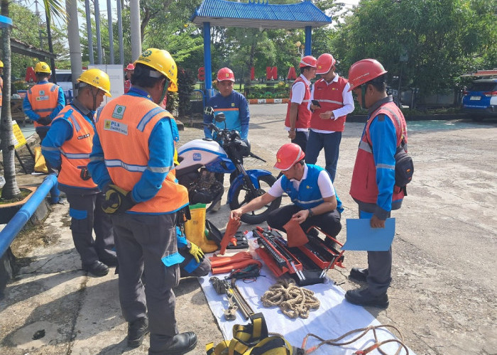 Pastikan Keandalan Pasokan Listrik, PLN Baturaja Gelar Inspeksi Peralatan Bersama Mitra Kerja