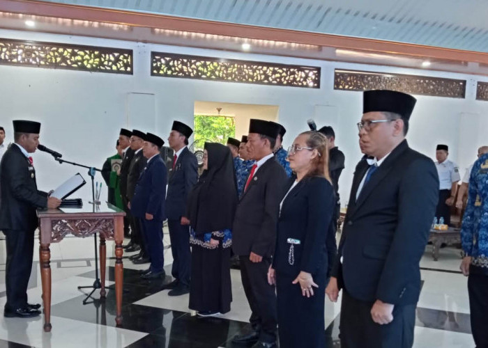 Pj Bupati Empat Lawang Fauzan Khoiri Denin Lantik 15 Pejabat Administrator dan Pengawas