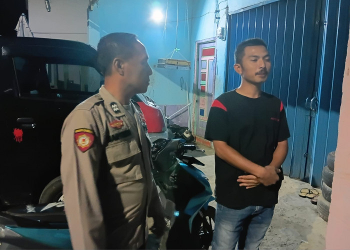 Polsek Kota Agung Gelar Patroli dan Berikan Himbauan Kamtibmas kepada Warga Desa Tanjung Bulan