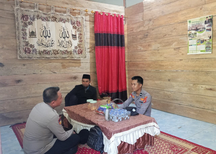 Calling System Sambang Sat Binmas kepada Tokoh Agama Ketua MUI Merapi Selatan