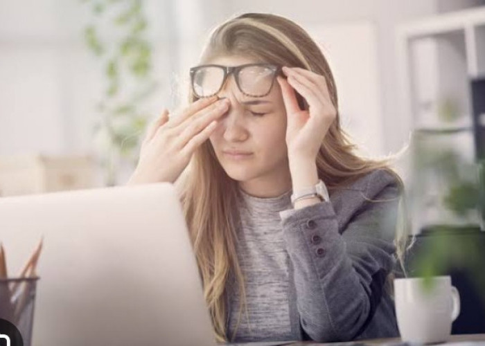 Gak Pake Ribet, 10 Tips Menjaga Penglihatan Mata Yang Sehat dan Aman Saat Bekerja