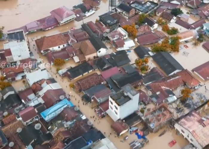 PRAY FOR Tanjung Enim, 5 Desa Di Kepung Banjir, Terendam Bahkan Nyaris 10 Jam