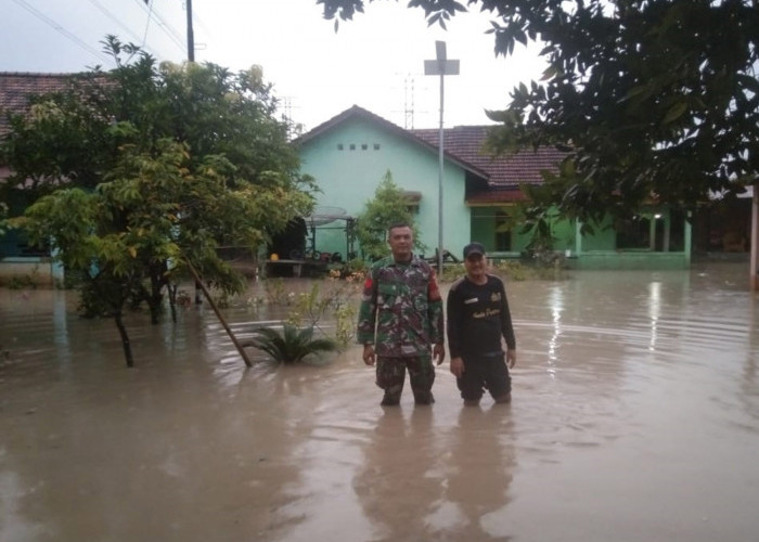 Hujan Satu Jam Saja Banjir Campur Lumpur Rendam Rumah Warga di Kecamatan Merapi Barat Lahat