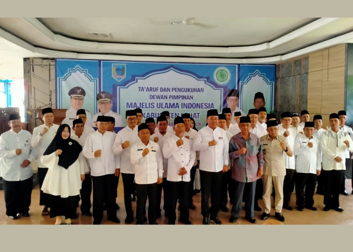 Ta'aruf dan Pengukuhan Pengurus MUI Kabupaten Lahat Berlangsung Sukses