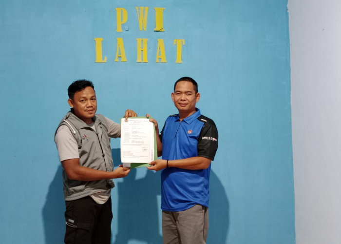 Dian Kumpulkan Formulir Sebagai Kandidat Ketua PWI Lahat