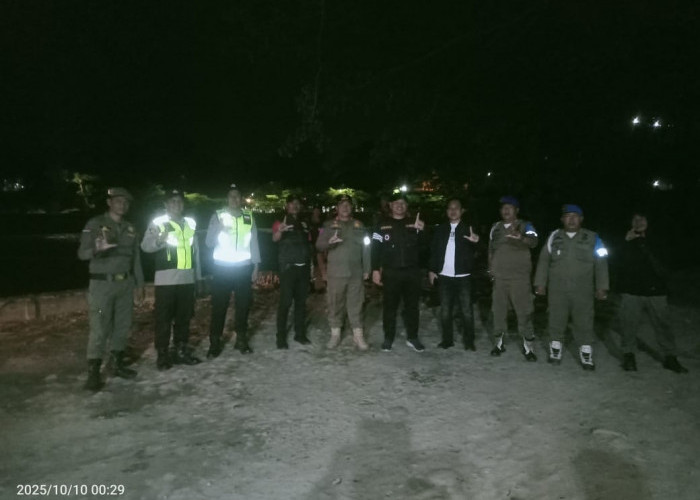 Tim Gabungan Langsung Melakukan Razia Malam Hari terhadap Cafe Remang-remang di Pinggir Sungai Lematang