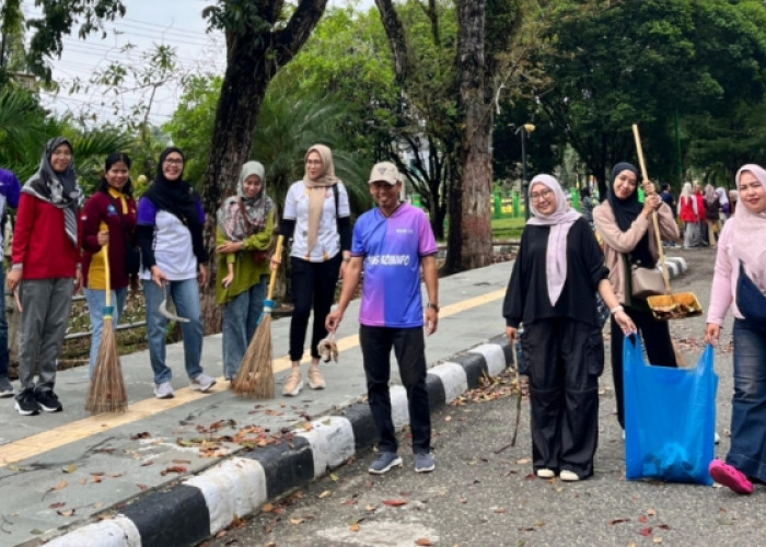 Sinergi Pemda Merangin dan PLN Bersihkan Kota Bangko, Jaga Lingkungan Sekaligus Keandalan Listrik
