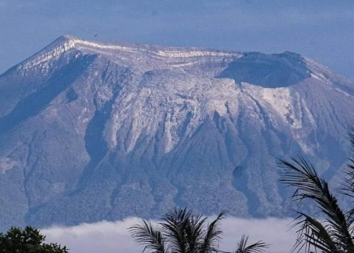 Hati-hati Gunung Dempo Erupsi Status Waspada